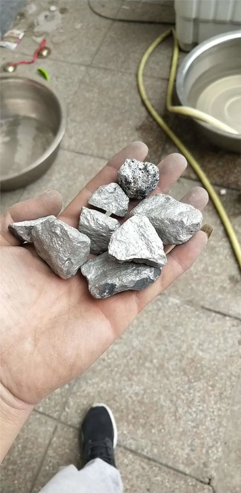 China Supplier Ferroniobium Price, Ferro Niobium